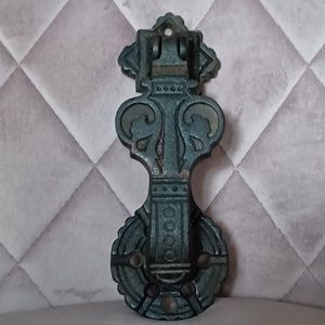 Vintage Eastlake Style Aged Gothic Black Cast Iron Door Knocker